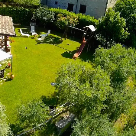 Charming Tradition Farmhouse In Umbria Valfabbrica