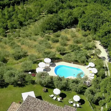 Charming Tradition Farmhouse In Umbria Valfabbrica