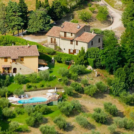 Charming Tradition Farmhouse In Umbria Nyaraló